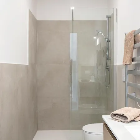 招待所 Lena's 奧爾比亞