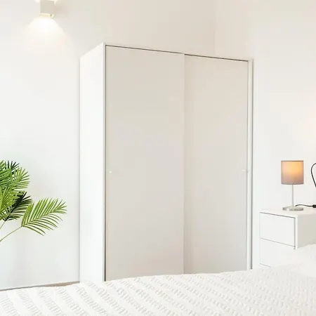 Lena's Konukevi Olbia