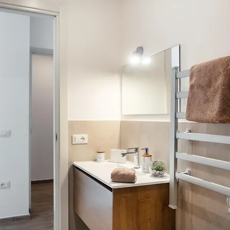 招待所 Lena's 奧爾比亞